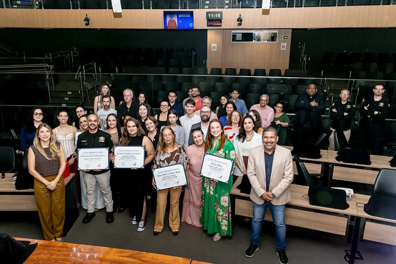Spartan: fundador recebe homenagem e divide conquista com equipe